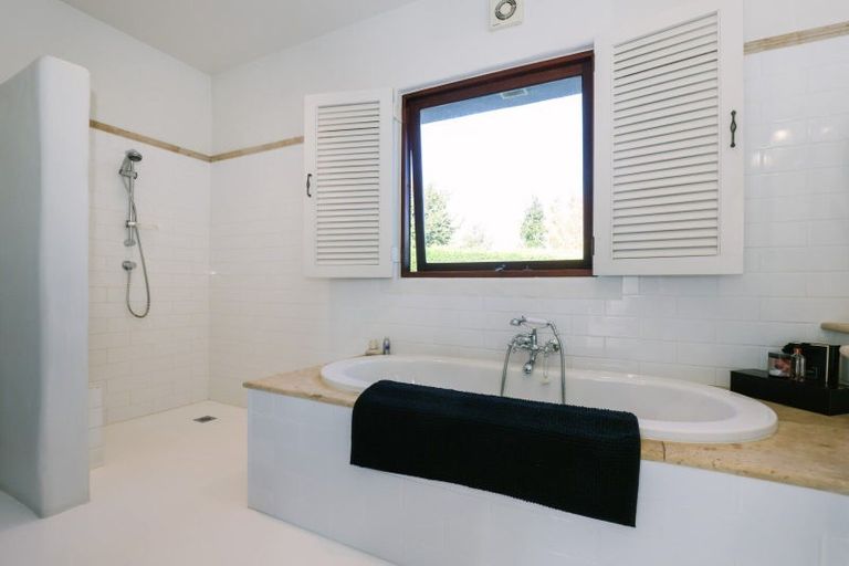 Photo of property in 20 Waimana Place, Wanaka, 9305