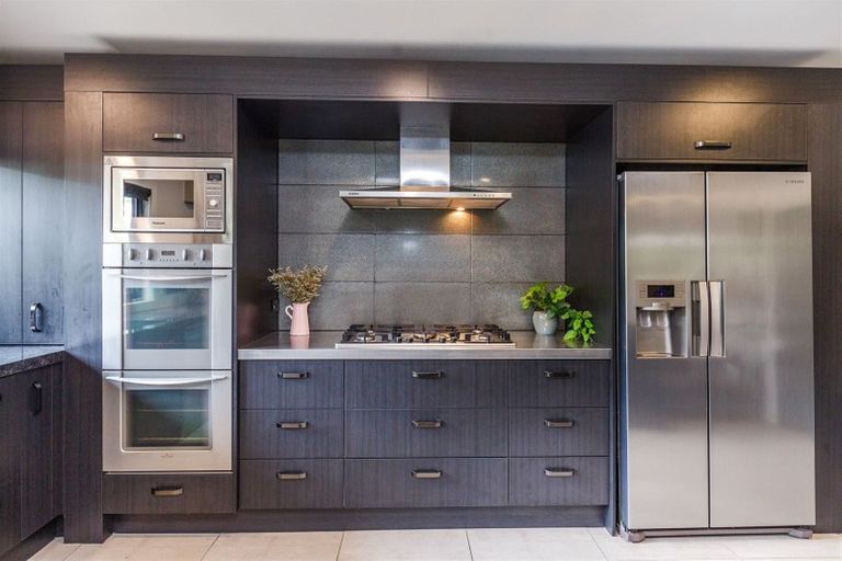 Photo of property in 60 Te Awe Awe Street, Hokowhitu, Palmerston North, 4410