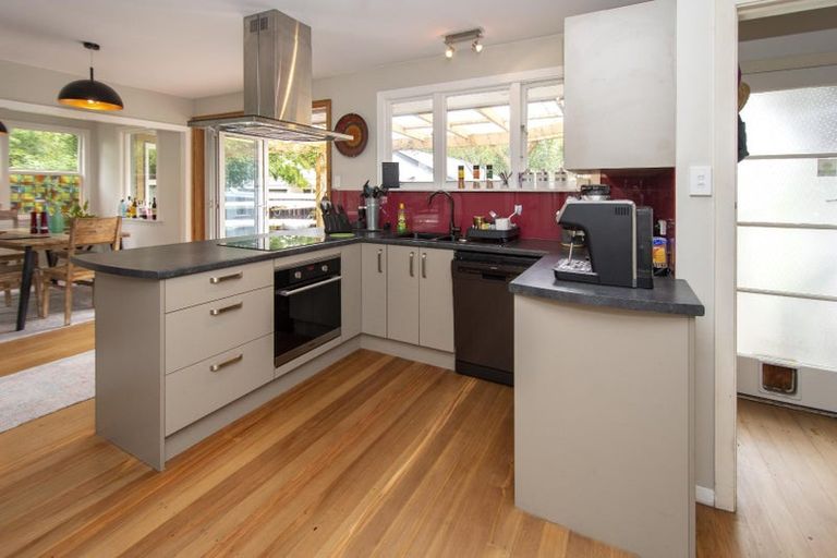 Photo of property in 9 Waiau Street, Cracroft, Christchurch, 8025