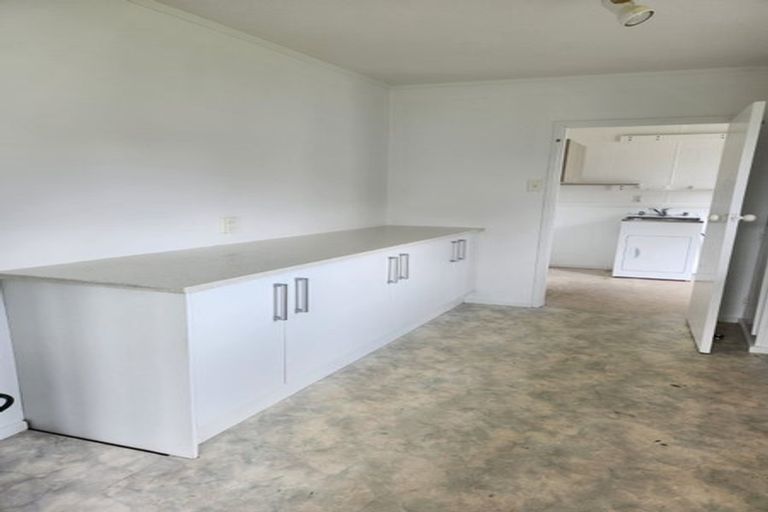 Photo of property in 8 Nutsey Avenue, Northcote, Auckland, 0627