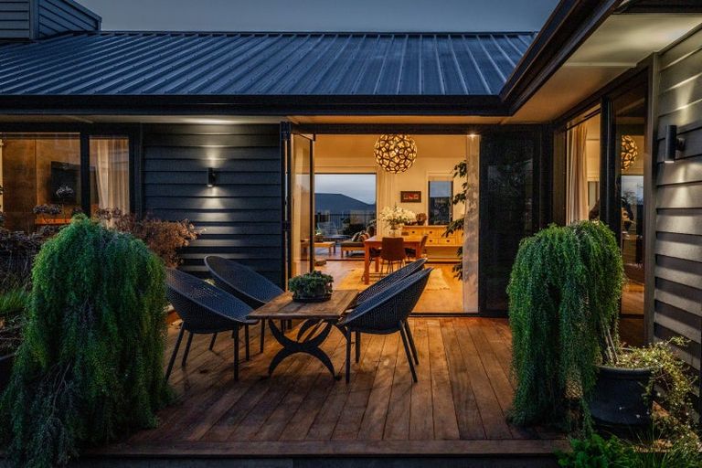 Photo of property in 68 Breadalbane Avenue, Havelock North, 4130