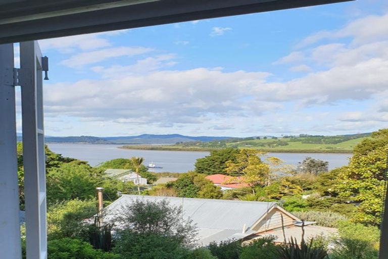 Photo of property in 14 Maning Street, Kohukohu, 0491