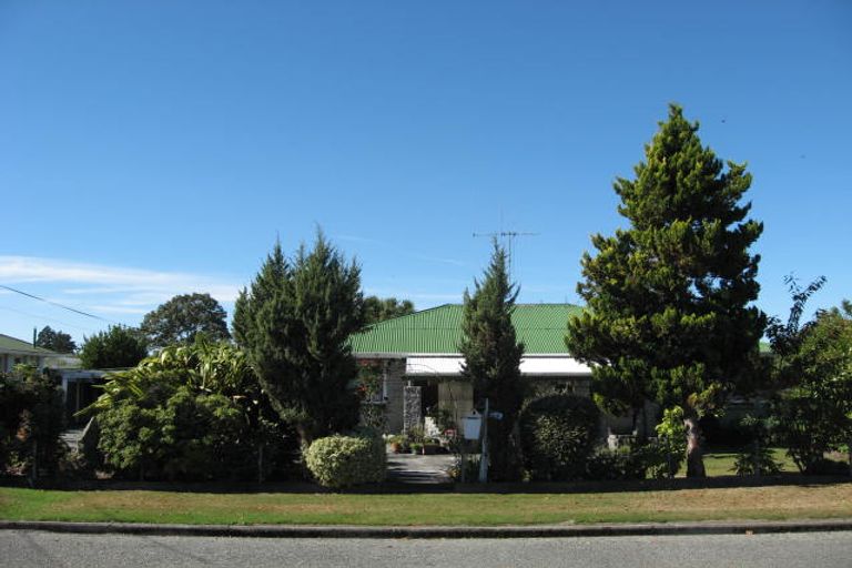 Photo of property in 75 Peel Street, Geraldine, 7930