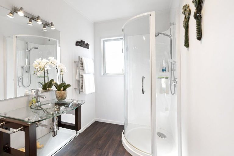 Photo of property in 18 Robbie Street, Foxton Beach, Foxton, 4815