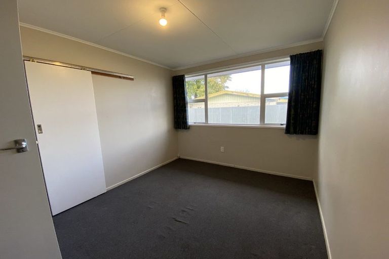Photo of property in 813 Huia Street, Camberley, Hastings, 4120