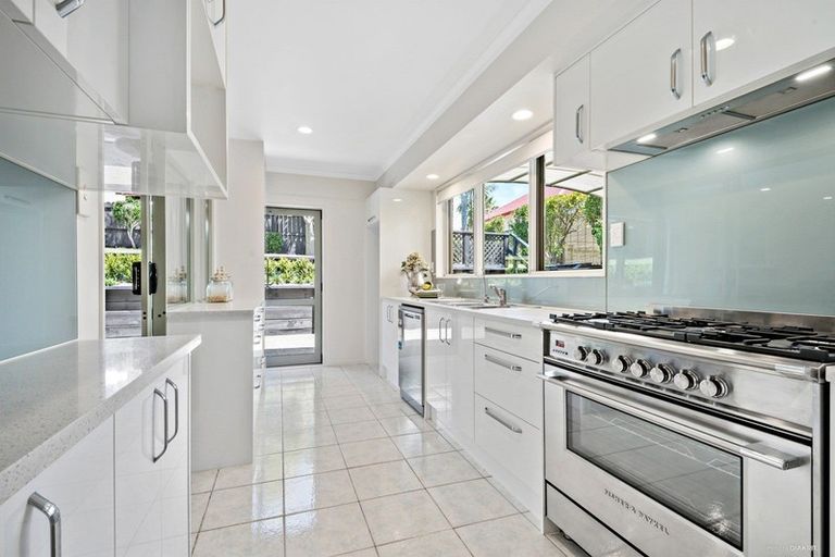 Photo of property in 21 Tralee Terrace, Dannemora, Auckland, 2016