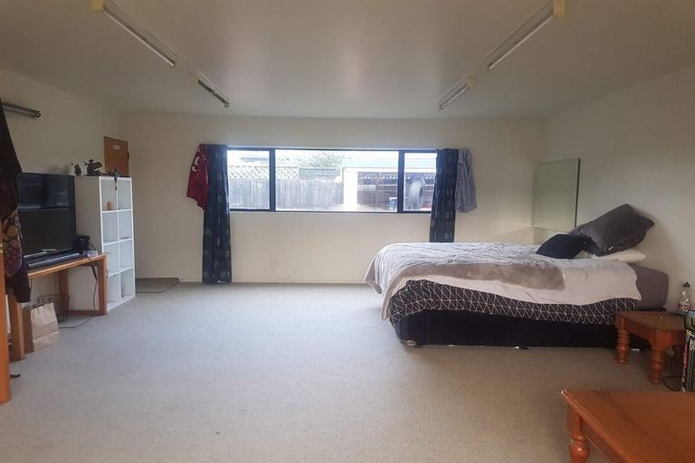 Photo of property in 55 Lowry Avenue, Redwood, Christchurch, 8051