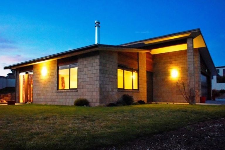 Photo of property in 16 Chandler Crescent, Clyde, 9330