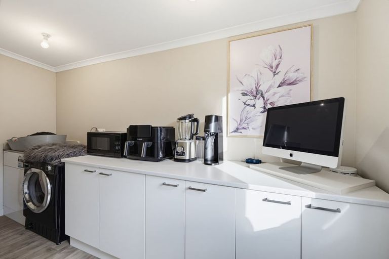 Photo of property in 5 Hargest Crescent, Saint Kilda, Dunedin, 9012