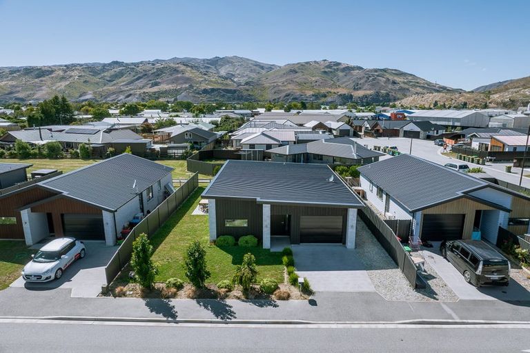 Photo of property in 3 Dawkins Street, Cromwell, 9310