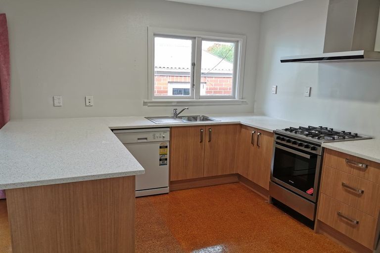 Photo of property in 1/3 Westmont Street, Ilam, Christchurch, 8041