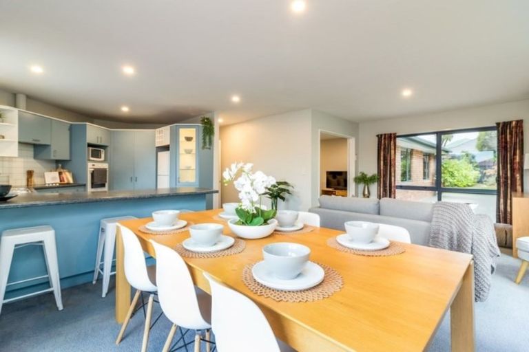Photo of property in 21 Eastwood Rise, Waimairi Beach, Christchurch, 8083