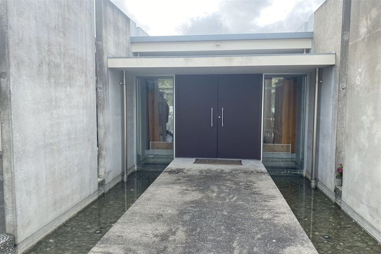 Photo of property in 59 Te Wharau Drive, Greenhithe, Auckland, 0632