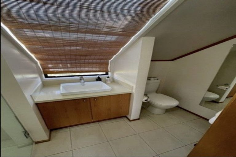 Photo of property in 2/13 Saltburn Road, Milford, Auckland, 0620