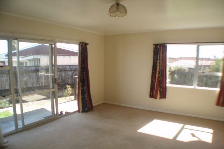 Photo of property in 2/28 Leicester Street, Stoke, Nelson, 7011