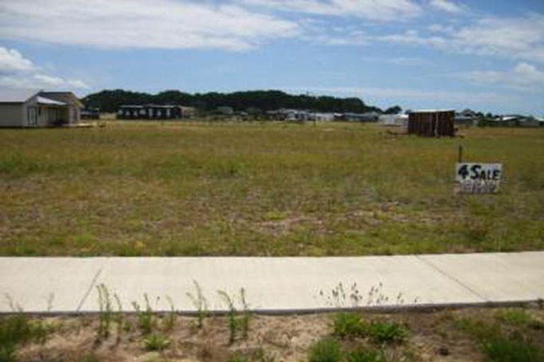 Photo of property in 119 Ngaio Drive, Matarangi, Whitianga, 3592