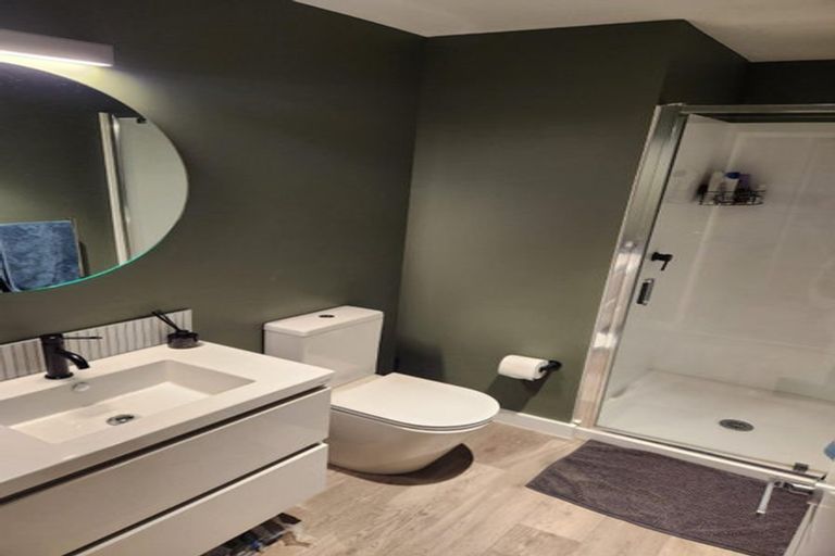 Photo of property in Unit 204,l2, 204/14 Laings Road, Hutt Central, Lower Hutt, 5010