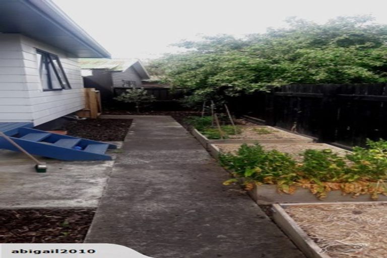 Photo of property in 10b Pukeko Street, Paraparaumu, 5032