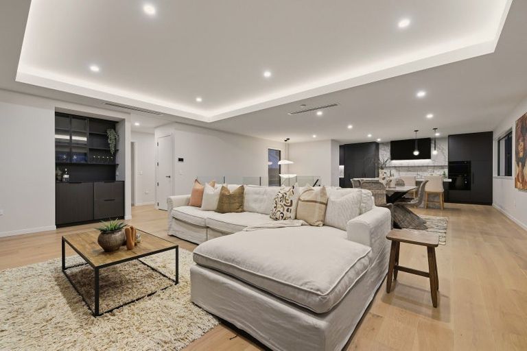 Photo of property in 58a Hinewa Road, Otumoetai, Tauranga, 3110