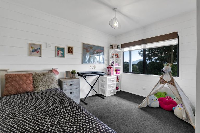 Photo of property in 23b Veale Road, Frankleigh Park, New Plymouth, 4310