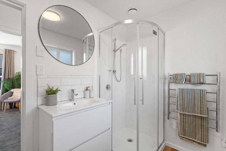 Photo of property in 6 Ariel Place, Aranui, Christchurch, 8061