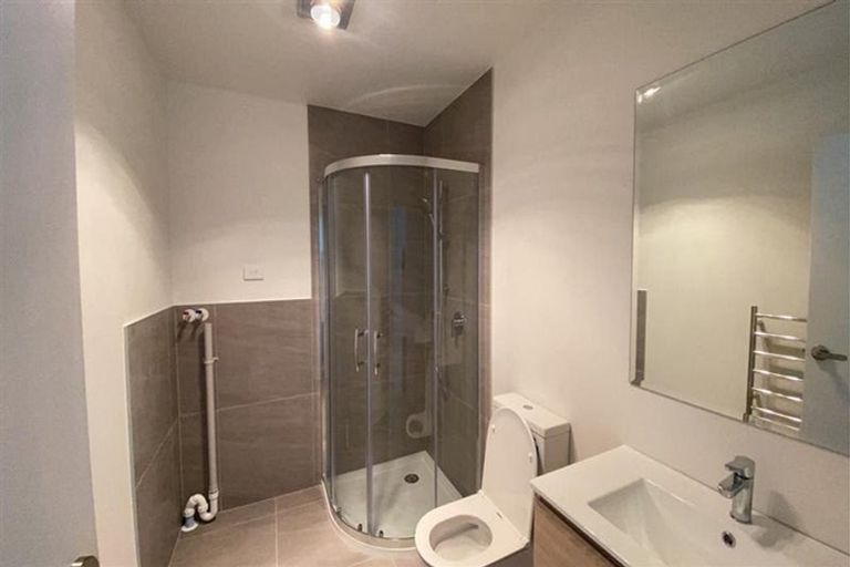 Photo of property in 6/39 Renata Crescent, Te Atatu Peninsula, Auckland, 0610