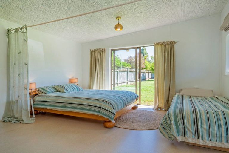 Photo of property in 21 Dawn Avenue, Hahei, Whitianga, 3591