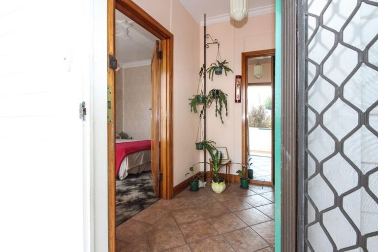 Photo of property in 403 Massey Street, Akina, Hastings, 4122