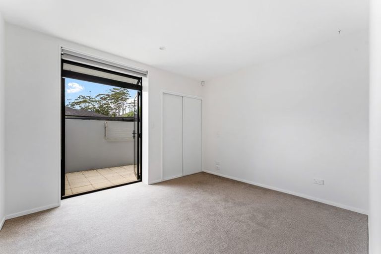 Photo of property in 7c Botanical Drive, Silverdale, 0932