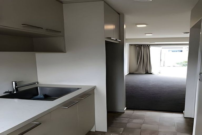 Photo of property in 2/172 Geraldine Street, Edgeware, Christchurch, 8013