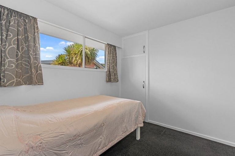 Photo of property in 22 Toorak Avenue, Avonhead, Christchurch, 8042