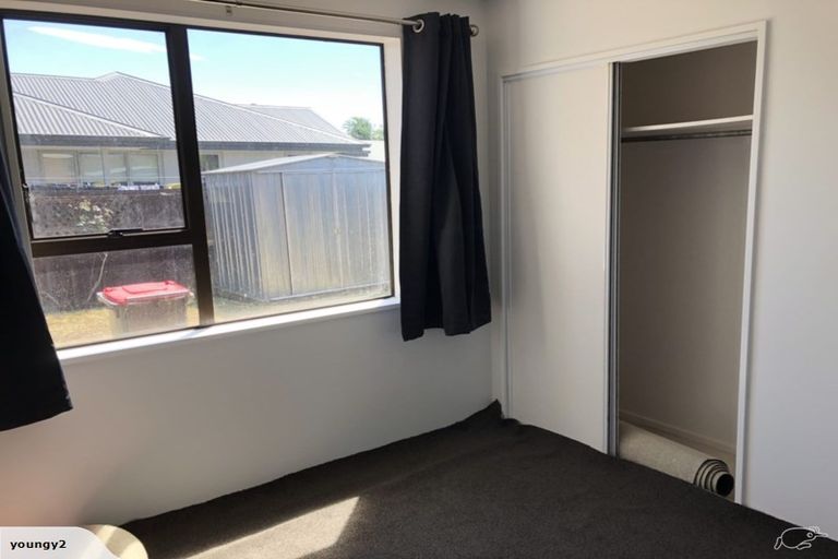 Photo of property in 5 Farm Lane, Parklands, Christchurch, 8083