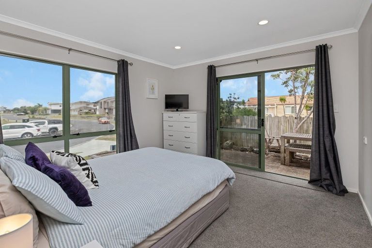 Photo of property in 130 Bream Bay Drive, Ruakaka, 0116