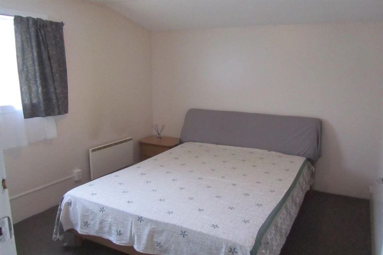 Photo of property in 19 Auburn Avenue, Upper Riccarton, Christchurch, 8041