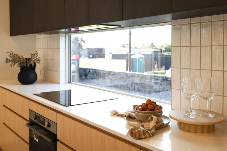 Photo of property in 3 Mangatainoka Lane, Awapuni, Palmerston North, 4412