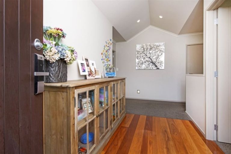 Photo of property in 149 Point View Drive, East Tamaki Heights, Auckland, 2016