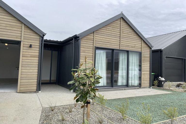 Photo of property in 18 Bragato Way, Cromwell, 9310