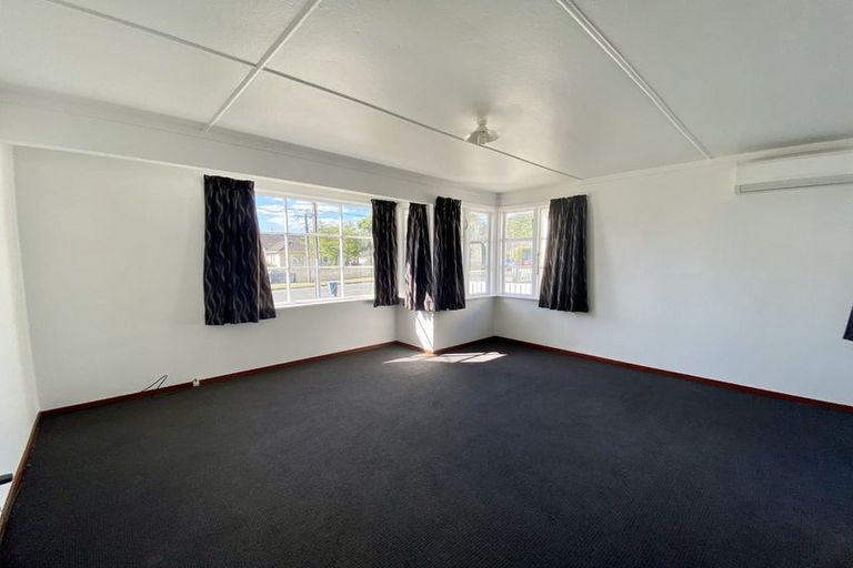 Photo of property in 103 Wilkie Crescent, Naenae, Lower Hutt, 5011