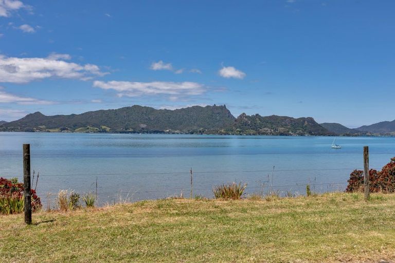 Photo of property in 205 One Tree Point Road, One Tree Point, 0118