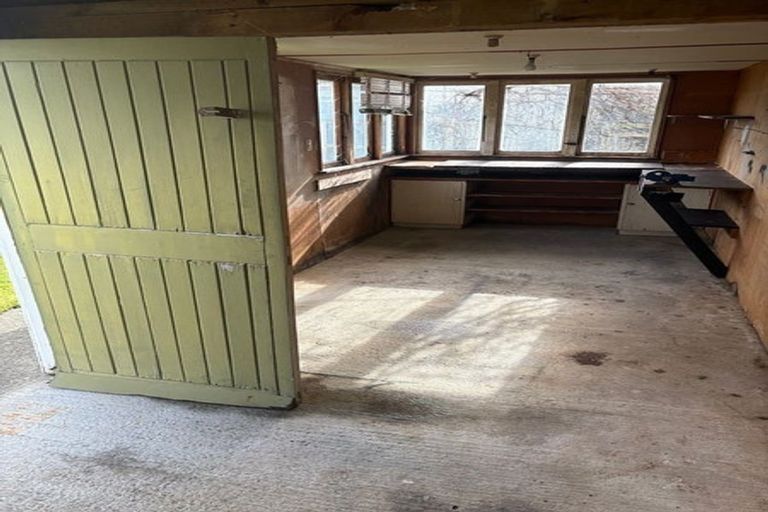 Photo of property in 17 Haggitt Street, Feilding, 4702