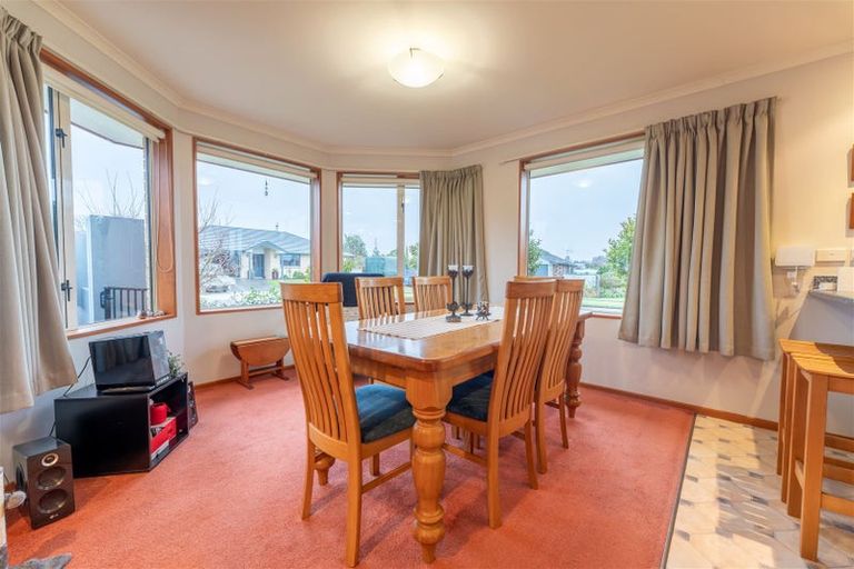 Photo of property in 15 Hannah Place, Holmes Hill, Oamaru, 9401