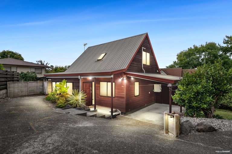 Photo of property in 10a Birman Close, Half Moon Bay, Auckland, 2012