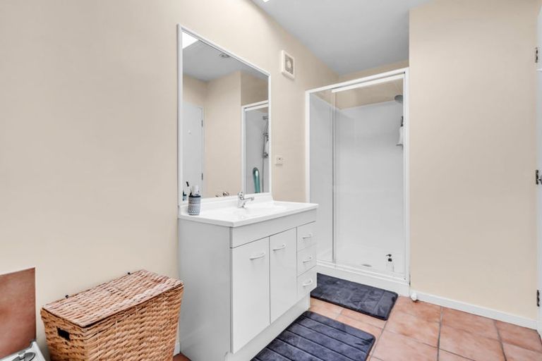 Photo of property in 45 Chieftain Rise, Goodwood Heights, Auckland, 2105