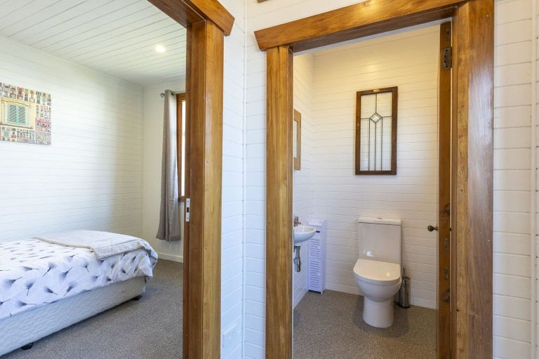 Photo of property in 7b French Street, Moturoa, New Plymouth, 4310