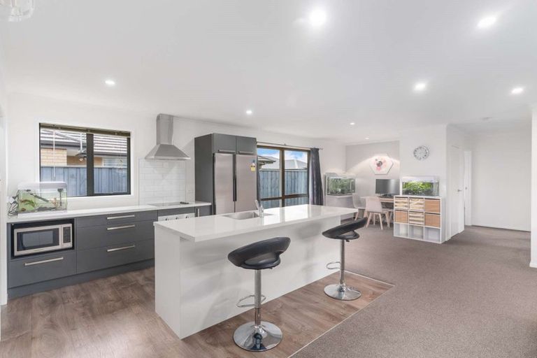 Photo of property in 5 Ragley Way, Rolleston, 7615