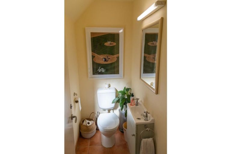 Photo of property in 84 Volga Street, Island Bay, Wellington, 6023