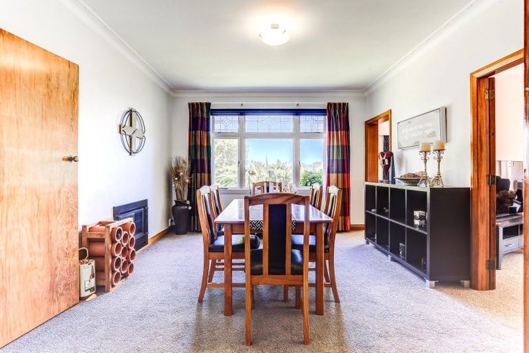 Photo of property in 31 Mount View Road, Bastia Hill, Whanganui, 4500