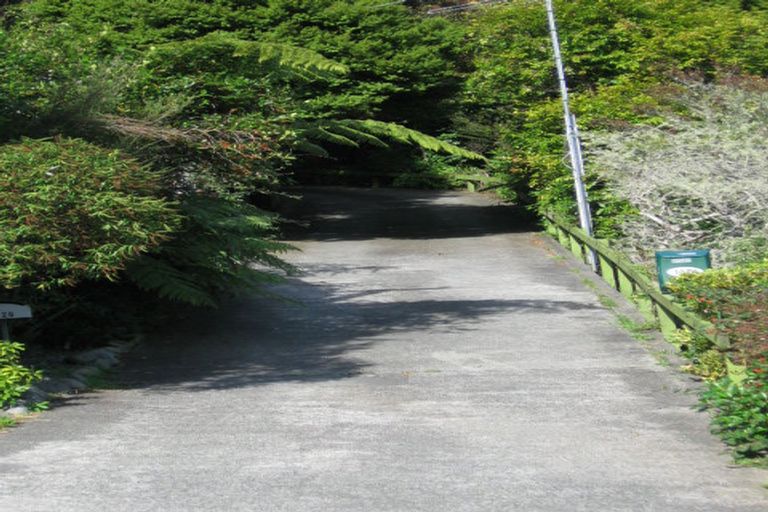 Photo of property in 128 Manuka Street, Stokes Valley, Lower Hutt, 5019