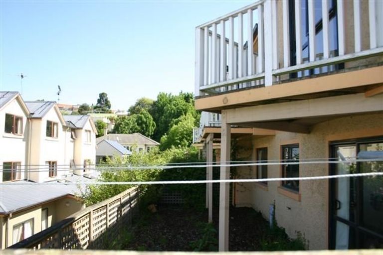 Photo of property in 3/2 Haddon Place, Dunedin Central, Dunedin, 9016