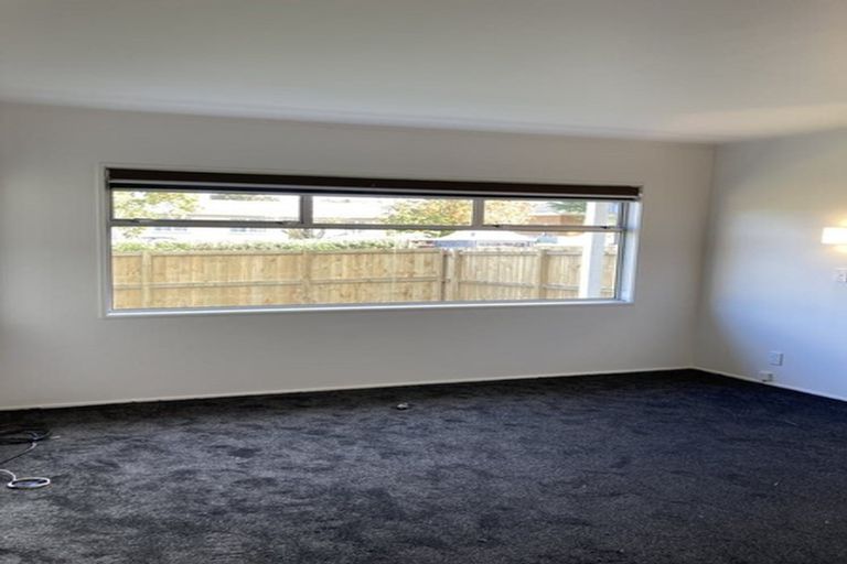 Photo of property in 52 Cascades Road, Pakuranga Heights, Auckland, 2010